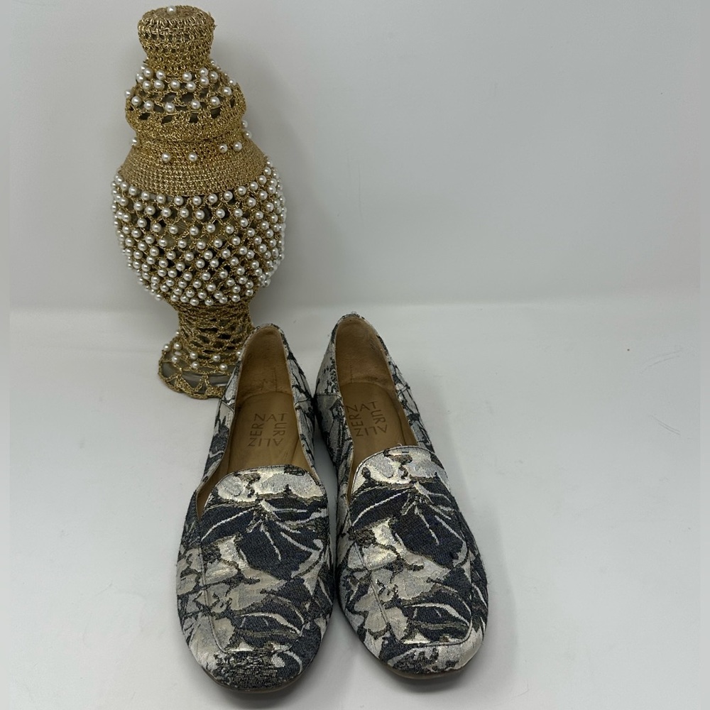 Naturalizer Denim Metallic Floral Loafers